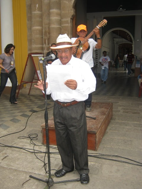 Poeta Socrates Mongalo